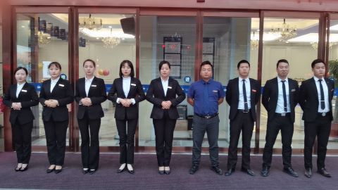 华信行-西安公司-团队展示-天汇新城