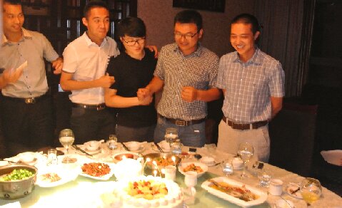华信行-2014年度-员工团建-员工生日会